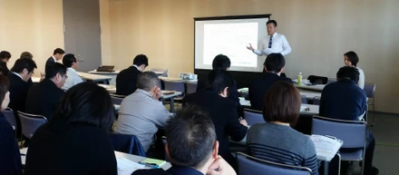 自治体向けに魅力発信の広報研修を開始！