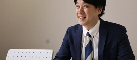 営業から人事へキャリアチェンジ。第二創業期とともに、自身も新たな挑戦へ。