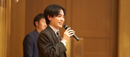【新卒ブログ】「教える」経験が「戦略」を創る：講師経験を武器に挑む、DX人材育成コンサルタントへの道