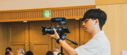 ピースウィンズでYoutube作成を担当！カメラマンにどんな仕事か聞いてみた【動画クリエイター】