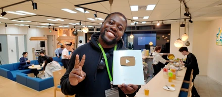 【開設わずか4ヶ月】株式会社LiNewのYouTubeチャンネル「LiNew リニュー」、登録者数10万人を突破！