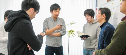 報道系ベンチャーのデザイナーがどんな仕事をしているのか、1日密着してみた!!