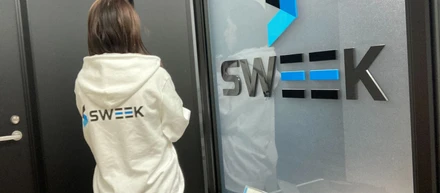 【社員インタビューvol.6】時短勤務でも、バックオフィスの中核に！スウィークで見つけた、“等身大で続けられる”働き方とは？