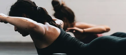 ピラティスに通う頻度と最適な時間は？筋トレとダイエット効果を比較