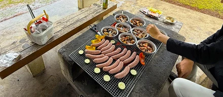 【社内イベント】肉と笑顔が繋ぐ、年に一度の感謝祭！CREBAR FLAVOR.のBBQは、ただのBBQじゃないんです。
