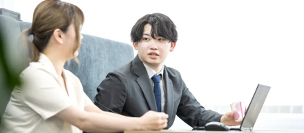 若手社員の1日スケジュール