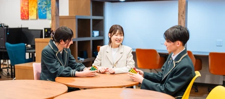 【社員インタビュー】韓国出身・「ここで教えたい」と思えた理由
