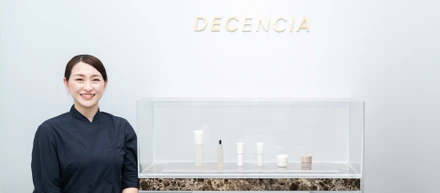 ブランドと一緒に成長できる場所―DECENCIAのビューティーカウンセラー