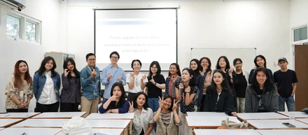 インドネシア・ジョグジャカルタの芸術大学で弊社がトークセッションを実施しました。エデュケーションとエンタテインメントで「エデュテイメント」