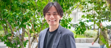 働きやすい環境で、実践で学びながら成長できる｜株式会社ストリートスマート クラウドエンジニアグループ 白井 颯