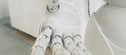 エンジニアじゃなくても、次世代ロボット開発の最前線に立てる会社