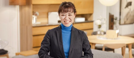 【社員インタビュー】ストアマネージャーHさん「学生時代に通った家具の街で見つけた”天職”」