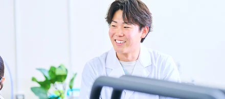 現場に出てからも“一人にしない”仕組み