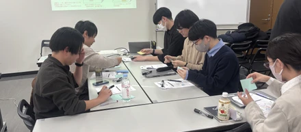 新人卒業式、どう創る？役員・上司・先輩で本気で考えてみました