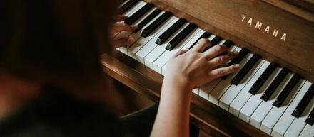 音大ピアノ専攻から、Web運用・制作の世界へ。