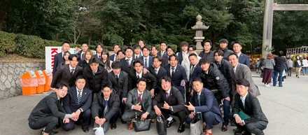 「リーダーの無知は、仲間を苦しめる。」だからこの会社では、リーダーが一番学び、一番動く