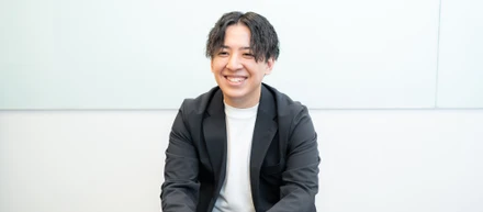 「成長が止まるのが怖かった」年収よりも、圧倒的な視座を求めてフリーランスを卒業した理由。