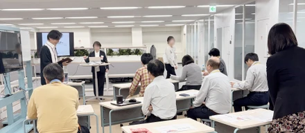 【福利厚生】野菜摂取の重要性を学ぶ食生活セミナーと健康チェックを開催！