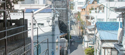 82万人のビザ申請を、誰が処理するのか？——特定技能の「書類地獄」とテクノロジーの出番