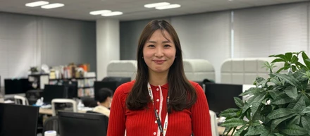 【社員インタビュー】営業も社内制度も。道なき道を切り開く、ワーキングマザーの次なる挑戦。