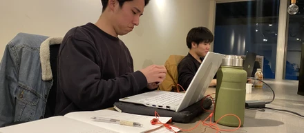「俺がやるしかない。」休学中の大学生が、AIスタートアップのプロジェクトを牽引するまで。