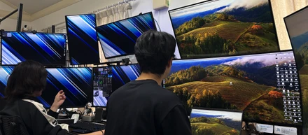エンジニアが開発に没頭できる場所。モニターに囲まれ、時には鍛えて整うParadisのオフィス