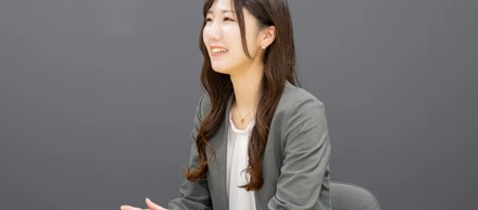 【社員紹介 Vol.2】理学療法士から、がんとお金の専門家へ。大室さんがキャリアチェンジを決めた理由