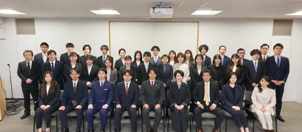 2026年度入社式「会社という水槽を大きくするために」―21期のコウズが掲げる、属人化からの卒業
