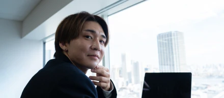 リーダーインタビュー①｜インフラエンジニアからSNSクリエイティブリーダーへ　長岐さん