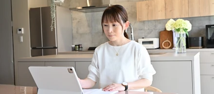 転勤、妊娠、ブランク10年。諦めかけたキャリアを「在宅ワーク×採用視点」で再定義した私の挑戦