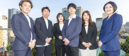 来週、新しいホームページを公開します！— 設立からの歩みと、撮影現場の和気あいあい