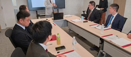 幹部候補者向け研修を実施しています✎