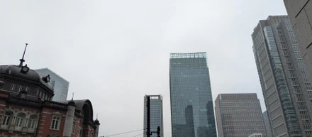 雨の丸の内