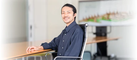 思考は鍛えられる。強いフィードバックの中で進化するプロダクトマネージャーの仕事