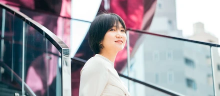 「なんでも屋」で終わる？ 事業会社の1人デザイナーが見つけた「自分の武器」