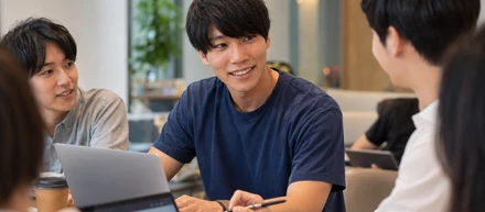 キーエンスを辞めて、SNSバイラル集団を作った話｜Albit加藤