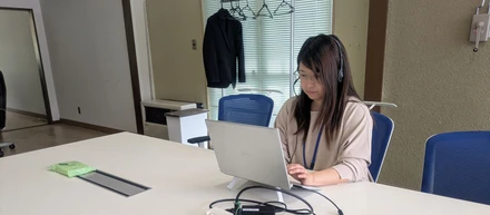 「準備が整うのを待つ必要はない」未経験から外部案件で活躍するエンジニアへ。子育ても両立する彼女のキャリアの切り拓き方