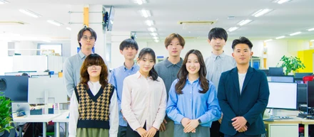 【対談インタビュー】2026春、8名の新しい仲間がジョイン！新卒社員が語る、スピード感あふれる現場のワクワク感