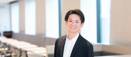 【25新卒】営業活動の本質を知り、大きな成果を出せた喜び。お客様の「理想の未来像」を見据えて／法人営業インタビュー