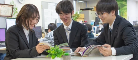 【ありのまま公開】入社2ヶ月のリアル！新卒16名に直撃アンケート「ぶっちゃけ、ティファナってどう？」