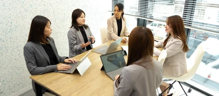 売るだけではない｜LOKAHIs社員が語る、医師向け不動産営業のリアル
