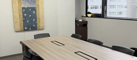 社内ルームツアー #2 東京タワーの見える会議室！