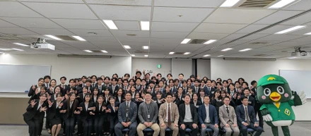 アズームカルチャー-2026年度卒入社式-