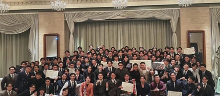 「挑戦する人の人生を変えるきっかけになりたい」──営業、留学、サッカーを経て採用担当になった理由