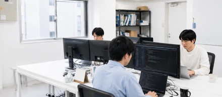 「『働き手良し』を支える環境。数字と社員の声で見るティーアンドエス」