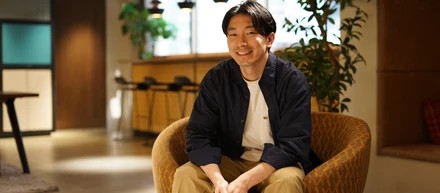 【社員インタビュー】仕事は本質的たれ、ただし人生の本質は余剰にこそ表れる　ーAI活用支援最前線に立つシニアマネージャの哲学