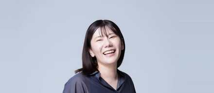 【社員インタビュー】印刷会社の営業から、UGCマーケティングの企画・戦略へ。私がWINGRITで「先回りできるプランナー」を目指す理由