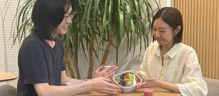 人気店のサラダを毎日食べられる・・・？弊社のランチをご紹介