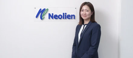 「残業ゼロ」で挑む医療DXの最前線。コールセンター出身の私が、プライベートもキャリアも諦めずに活躍できる理由。
