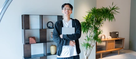 AI時代に問われるのは、「問いを立てる力」だった。作業を手放した先に残る、人間のシゴト